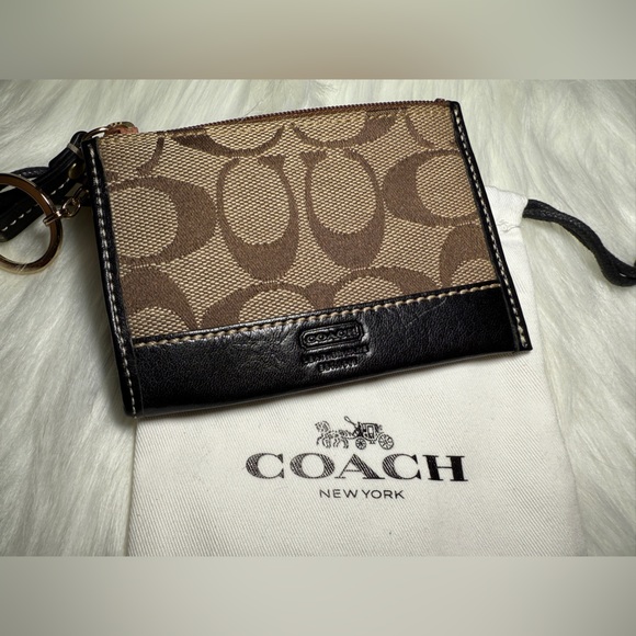 COACH Signature Zip Top Coin Purse, Card holder and keychain! - Picture 9 of 11